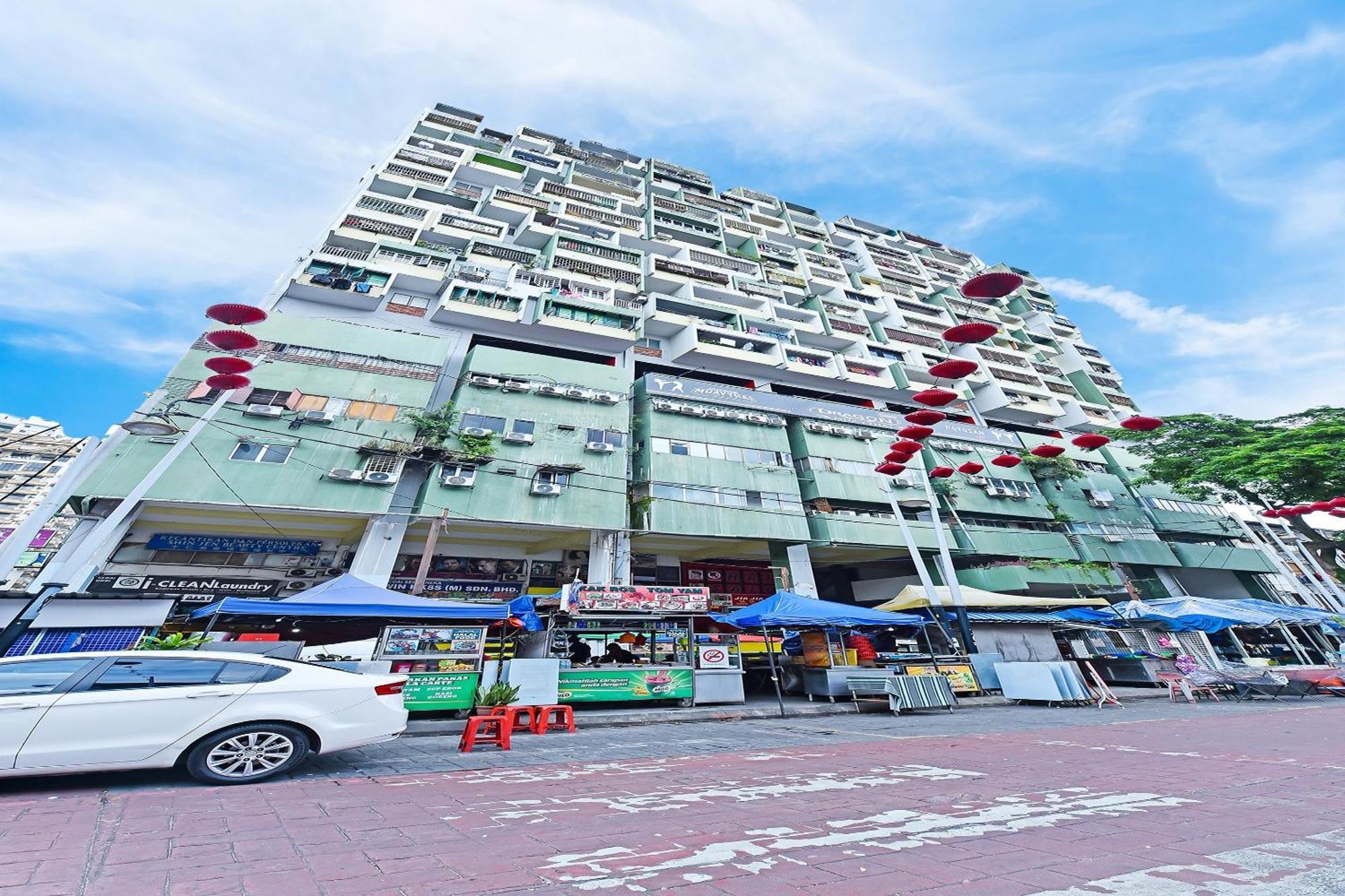 Oyo 90138 Hotel Elwarda Klcity Kuala Lumpur Exterior photo