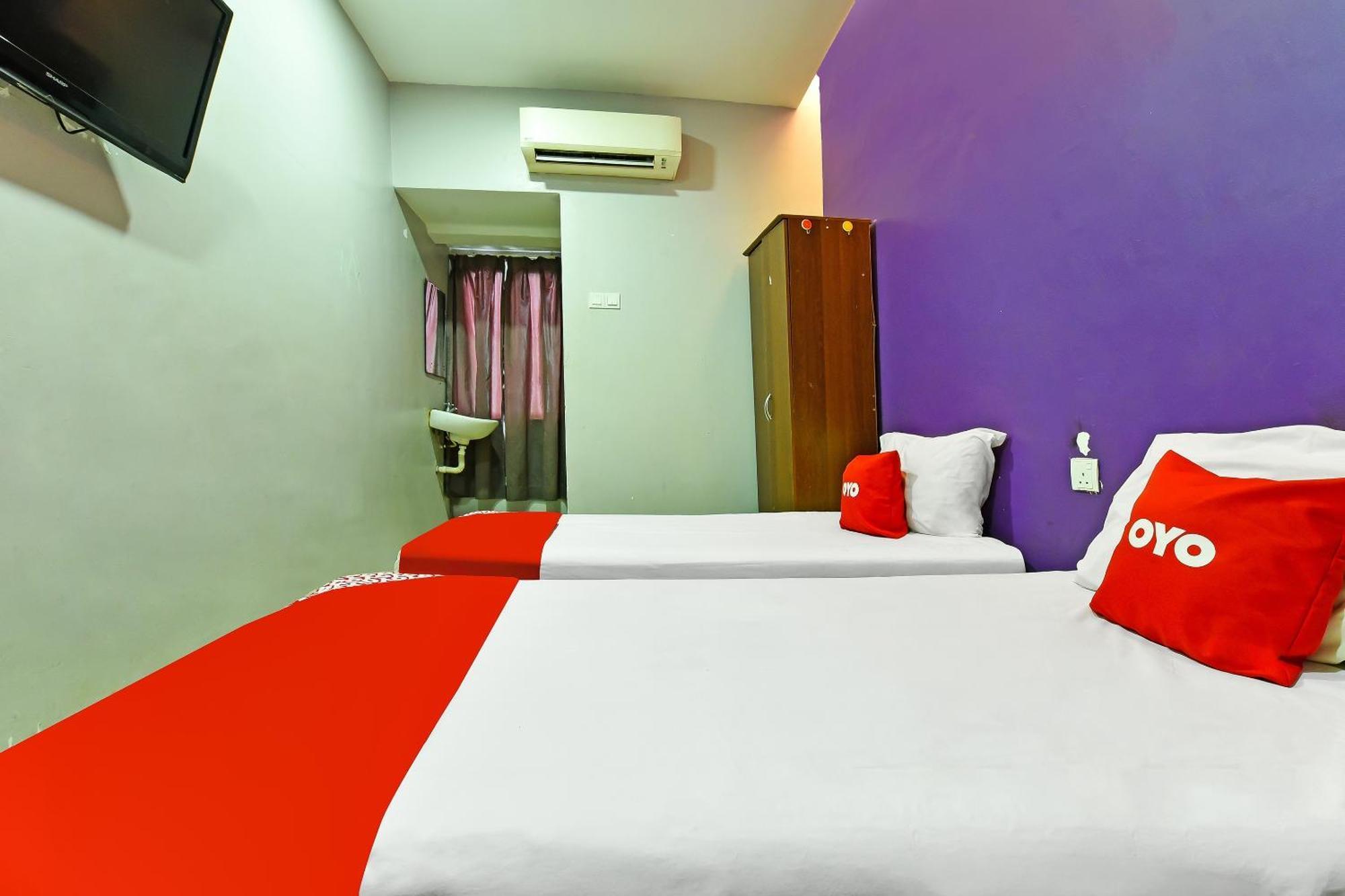 Oyo 90138 Hotel Elwarda Klcity Kuala Lumpur Exterior photo